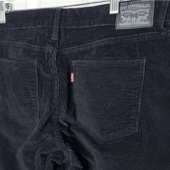 Levi's Classic Mid Rise Skinny Corduroy Jean in Black size 32 - Picture 7 of 8